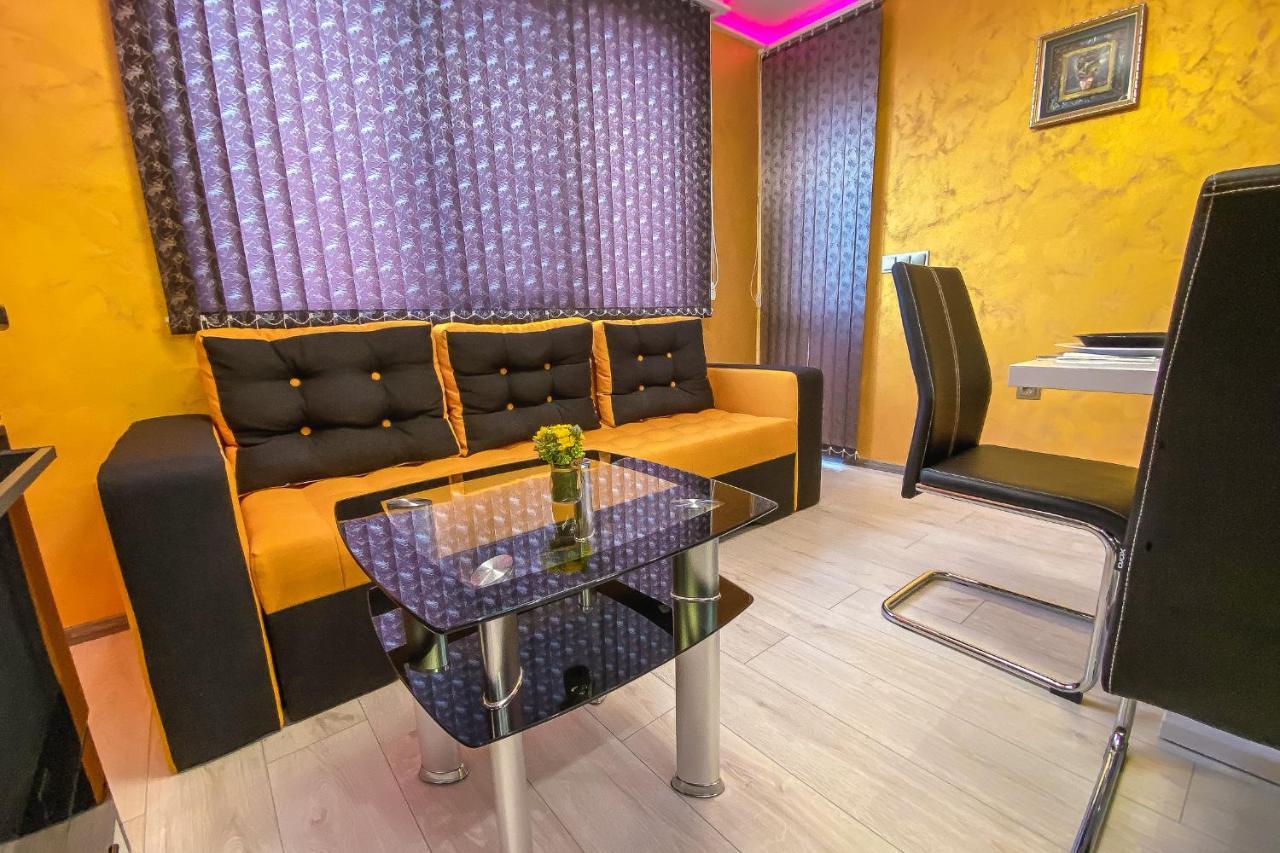 Apartament Tiana Lux Hisarea Exterior foto