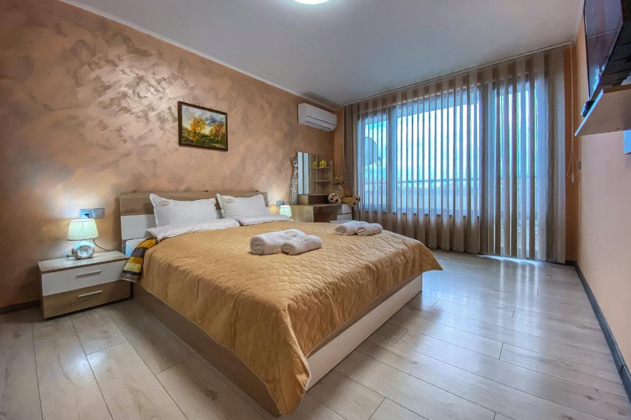Apartament Tiana Lux Hisarea Exterior foto